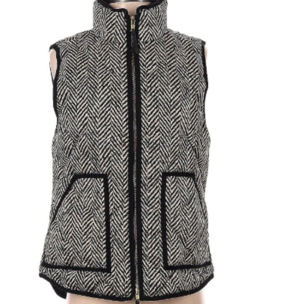 Jcrew Houndstooth puffer vest with snap pockets